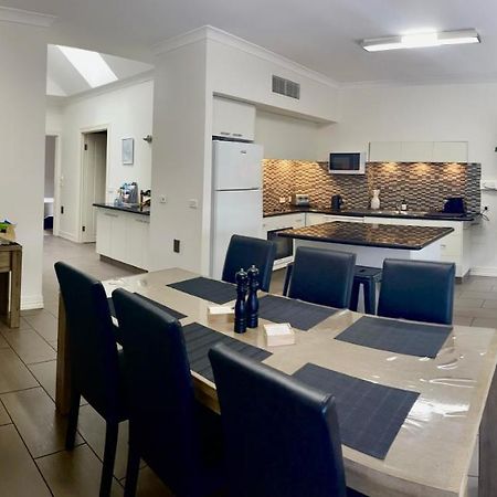 Austral Place 88 Via Merri River وارنامبول المظهر الخارجي الصورة