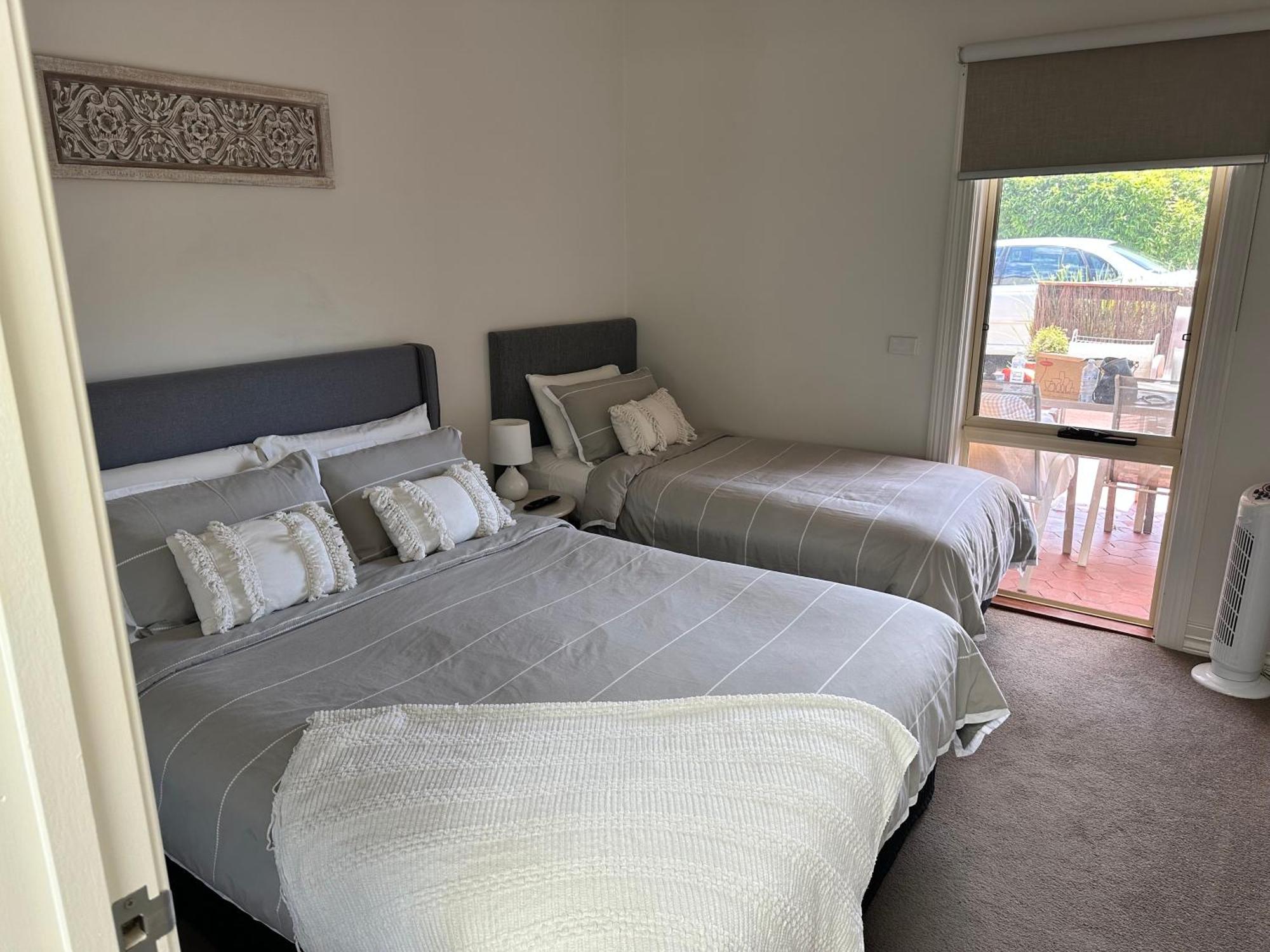 Austral Place 88 Via Merri River وارنامبول المظهر الخارجي الصورة